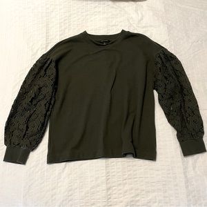 Banana Republic long sleeve green Small